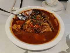 乾隆鱼头-乾隆美食·本帮菜(黄河路店)