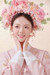 -798婚纱摄影·原创定制品牌店