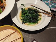 -海派悦庭·海胆烧麦·新融合菜(凯德广场店)