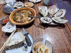 -蚝堡海鲜·威海菜·海肠捞饭·烧烤·亚洲吃蚝公司(幸福门店)