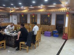 -屯老二农家铁锅炖·行业领军者(梅江店)