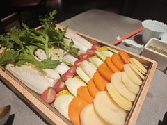 -左庭右院鲜牛肉火锅黑金店(陆家嘴中心店)