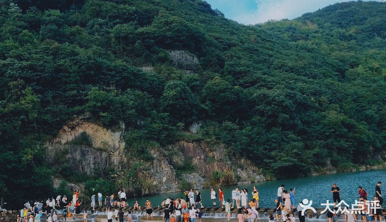 夏日避暑好去处宁波首个网红鱼鳞坝60免费游玩圣地