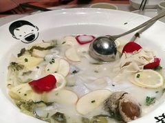 -江渔儿酸菜鱼·拔草餐厅(虎门君乐汇店)