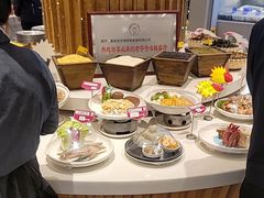 -赶海部落海鲜城(海阳路店)