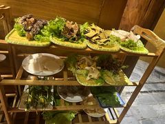 -有一锅·野生菌黑山羊腊排骨火锅(古城北门店)