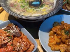 -蜜桃餐厅·伴山(绿宝广场店)