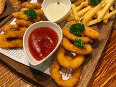 -1886德国汽车餐厅(外滩十六铺码头店)