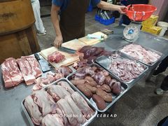 -标记美食新鲜猪杂(兴南大道店)