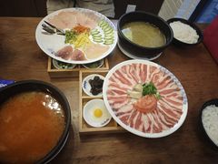 -桥香园云南过桥米线(红龙井店)