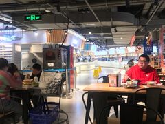 -盒马鲜生(莱蒙都会店)