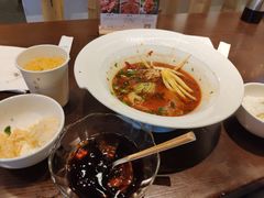 -成都你六姐·牛肉冒菜(城市集市合生汇店)