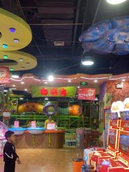 -探奇游乐园(烟台大悦城店)