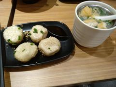 -小杨生煎(金山百联购物中心3楼店)