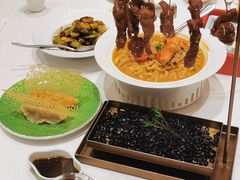 -品海楼·大连海胆锅贴馆(东港店)