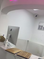-米娜护肤造型