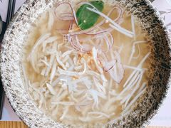 鸡肉汤粉-越谜·越南餐厅(长白店)