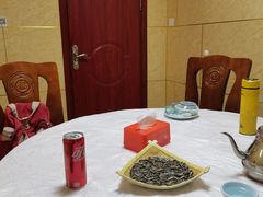 -宾朋海鲜饭庄(兴海路店)