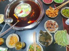 -星鸿社重庆老火锅(燃灯寺分店)