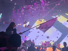 -简奥斯汀·赫本酒吧