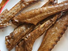 -老鼎万春卤菜(五代传承创始老店)