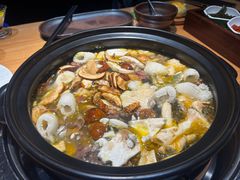 -一朵菌·野生菌探索家火锅(南亚店)