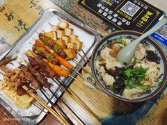 -老谢野馄饨(延安路店)