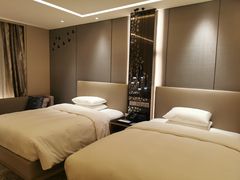 -深圳彭年万丽酒店