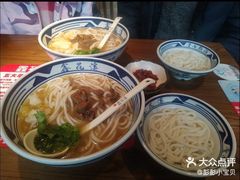 -鑫花溪牛肉米粉(景德路店)