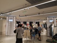 -ZARA(大上海时代广场店)