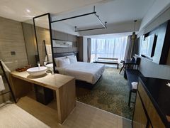 -深圳罗湖东门步行街亚朵X酒店