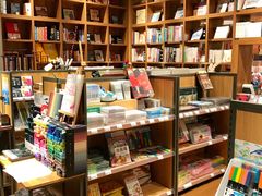 -百新书局(尚悦湾店)