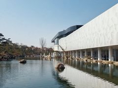 -罗红摄影艺术馆