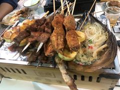 -云晓光头烧烤吧(德平路店)