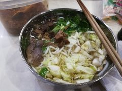 -花溪王记牛肉粉(四季花溪商场店)