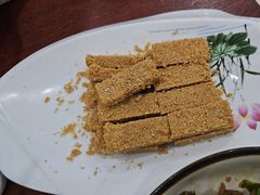 -湖南人家湘菜馆(镇江路店)