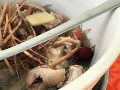 -红炎炎农家菜老字号(金水台店)