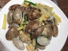 -日进一片海.生腌海鲜火锅.宵夜烧烤(三里屯总店)