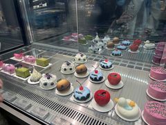 -好利来(上海虹桥新天地Lab主题店)