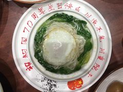 -川流不息·地道川菜·小龙虾(新松江路店)