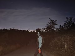 -鬼笑石后山停车场