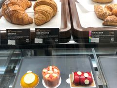 -星巴克臻选(华堂·新辰汇店)
