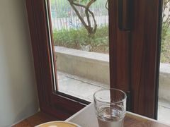 -SAFARI COFFEE