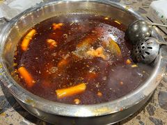 -肖肖酸萝卜鱼火锅(总店)