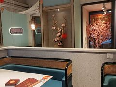 -小桃红·东北菜·春饼烤鸭(南阳湖街店)