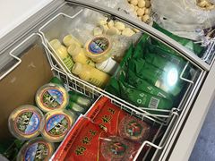 -锦明酸奶店新疆特产(斯大林西路四巷店)