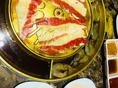 双层肥牛-猪啊牛呀羊啊铜盘烤肉(正大广场店)