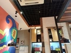 -鑫花溪牛肉米粉(东环大润发店)