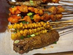 -三顾烤庐·烤鱼·烧烤·龙虾(奉贤店)