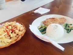 -芦花影视主题咖啡馆(沙家浜景区店)